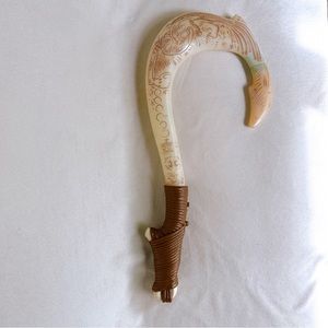 Disney Moana MAUI’S MAGICAL FISH HOOK 20" Toy Lights & Sounds Authentic Hawaii